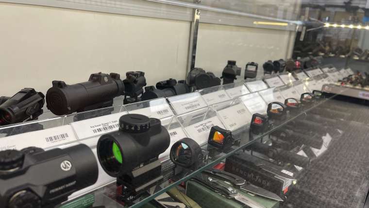 A&M Accessories Display